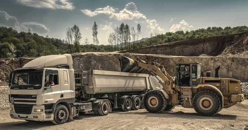 Bâche camion : comment choisir la protection idéale pour votre remorque