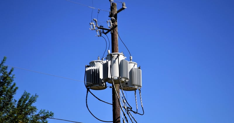 Convertisseur monophasé triphasé : comment choisir le bon modèle