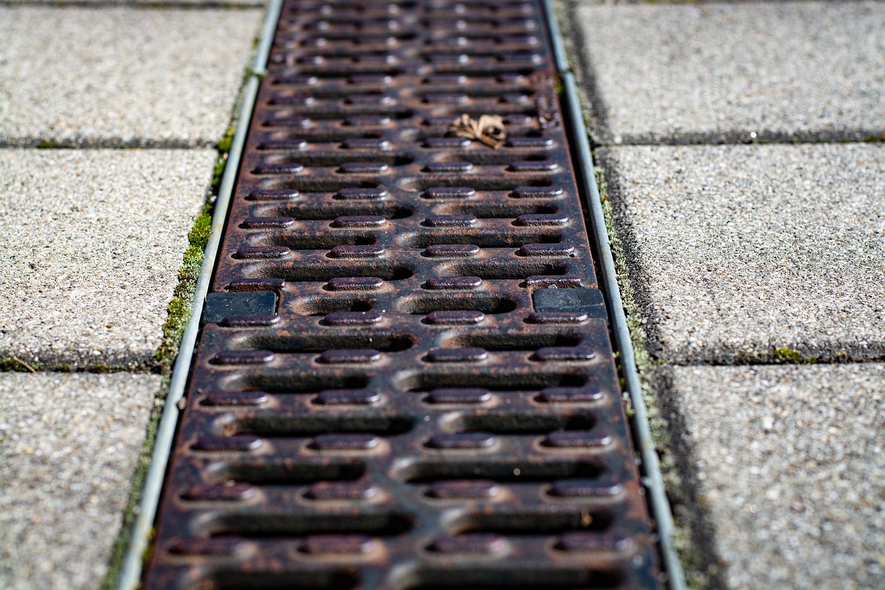 Installer une gouttière : tout ce qu’il faut savoir pour bien débuter